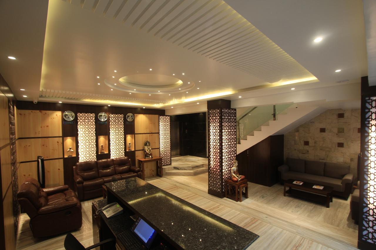 Sandesh Pride Mysore Exterior photo